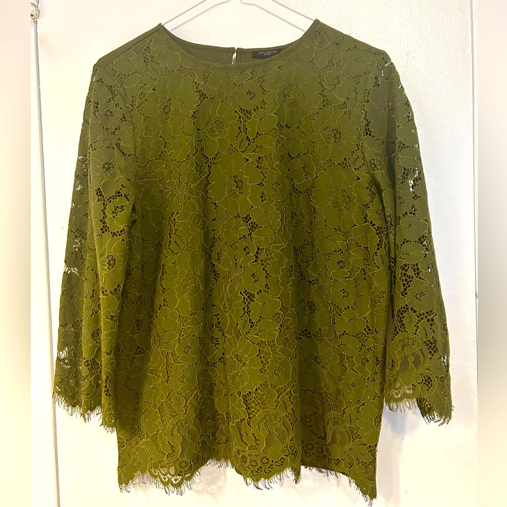 Ann Taylor Green Lace Blouse